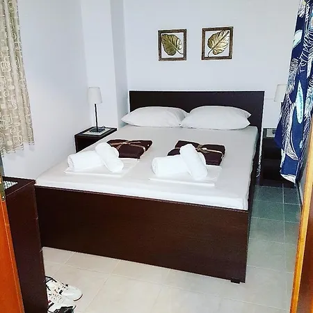 Papalamprou-apartments Siviri