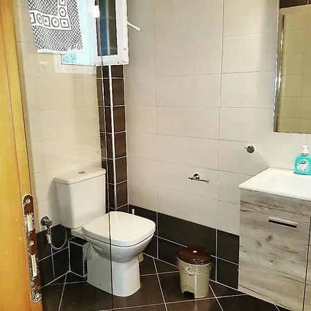 Guest house Papalamprou-apartments *